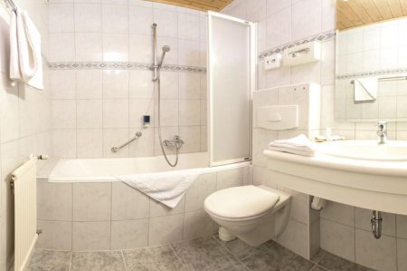 Hotel Karl Schranz