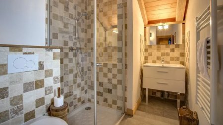 Chalet Crocus Blanc