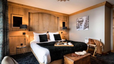 Village Montana Suites