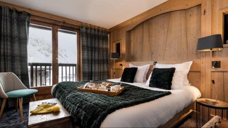 Village Montana Suites