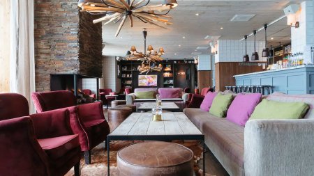Hotel Tango