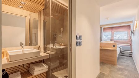 Hotel La Cachette