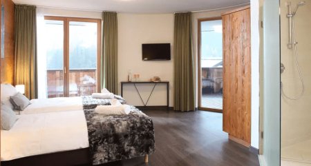 Chalet Rendl (Mountain Lodge)