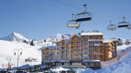 Residence Front De Neige